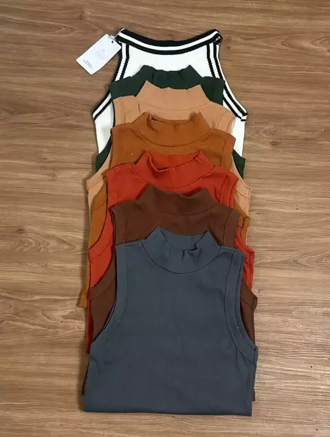 Croped Canelado Sem Manga