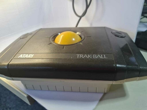 Controle de Atari Trak-Ball Trackball Muito Raro 1983