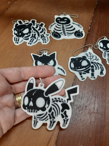 Chaveiro Tag Mala Pokémon Halloween Kit 6 Unidades