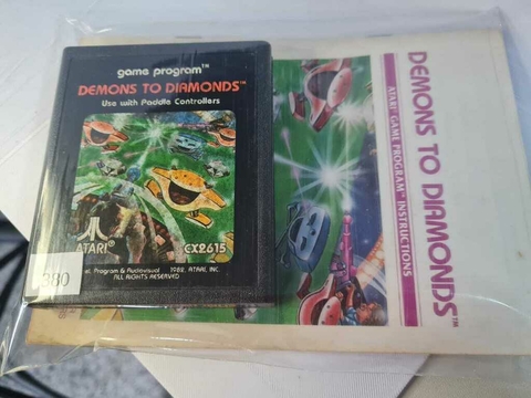 Cartucho de Atari Demons to Diamonds 380 com Manual