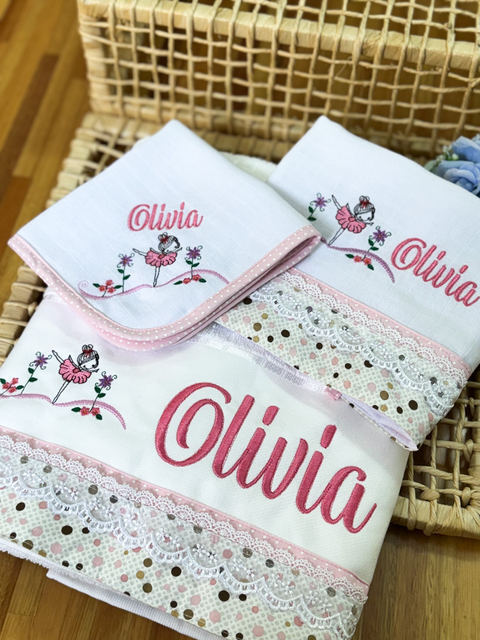 KIT enxoval de bebê ( Fraldinha de boca , Fraldinha de ombro , Toalha de banho )