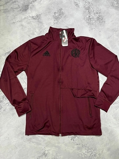 CAMPERA BORDO CARP BORDADO RIVER - comprar online