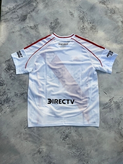 CAMISETA TITULAR RIVER ADULTO en internet