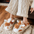 Pantufas Vaca Pelúcia - Antiderrapante Macio Confortável Sapatos de Casa – Pé Quente - loja online