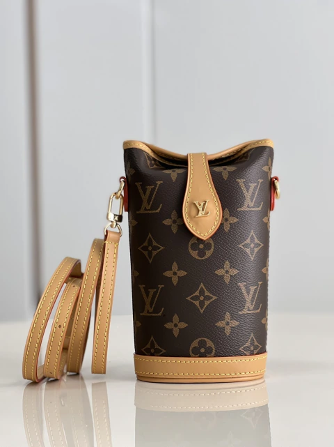 Bolsa Louis Vuitton Fold Me