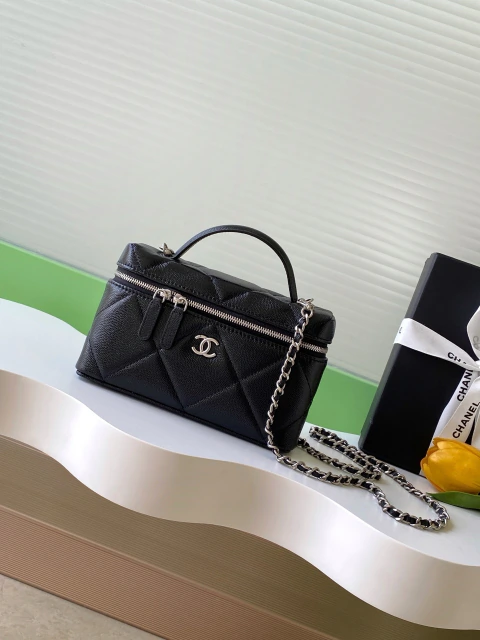 Bolsa Chanel Caviar Quilted Top Handle