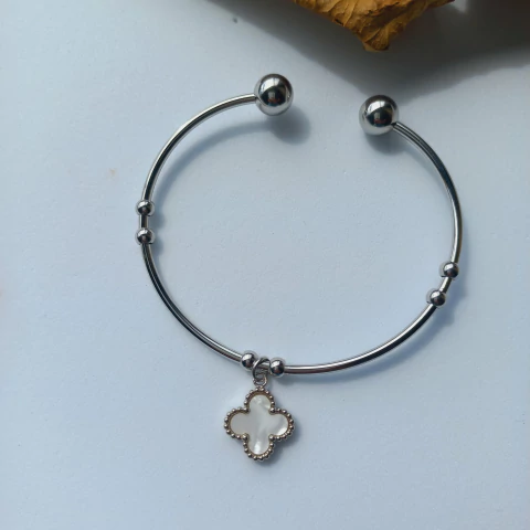Cód. PL1038 - Bracelete Trevo - comprar online