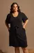 Vestido Plus com Bolso em Crepe - Preto - comprar online