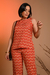Blusa Regata Crepe Estampado - Laranja - comprar online