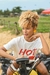 T-shirt hot