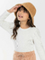 Blusa malha tricô com detalhes em pérola