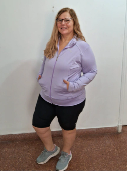 Campera de Lycra Lisa con Cierre – Comodidad y Libertad de Movimiento