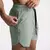 Short esportivo com utilitarios