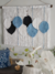 Tapiz boho con hojas decorativas en internet