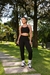 Conjunto Virgínia
Conforto, proteção e estilo no mesmo look. Feito no tecido New Chanel, com textura canelada e FPS 50 UVA/UVB, o conjunto está disponível com legging ou short. Modelagem que valoriza o corpo e garante liberdade nos movimentos.

Composição