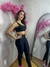 Conjunto Wonder

O Conjunto Wonder combina conforto, estilo e performance. Com legging de cintura alta que modela o corpo e top com recorte nas costas para maior sustentação, ele é perfeito para treinos intensos ou momentos casuais. Seu tecido brilhoso ga