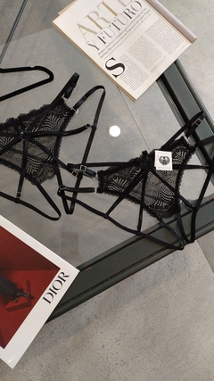 Tanga Abierta arnés Negra en internet