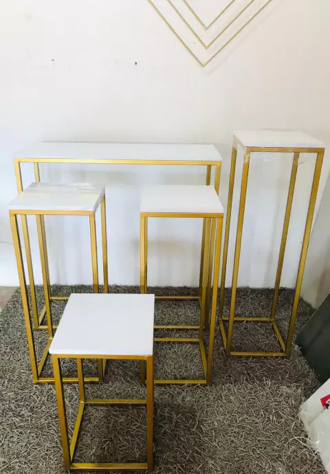 MOBILIARIO 5 PZS
