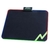 Mousepad gamer con luces RGB en los bordes y diseño minimalista con línea verde en una esquina.

