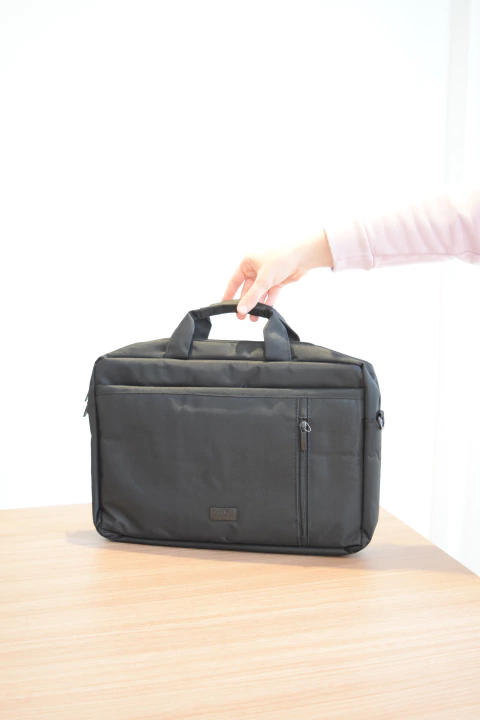 Portanotebook travel tech negro - comprar online