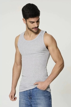 ¡OFERTA IMPERDIBLE - 3X1 en MUCULOSAS! - Blanca, Negra y Gris! en internet