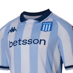 Imagen de ¡PROMO 3X1 RACING CLUB: CAMISETA TITULAR + ALTERNATIVA Y EL SHORT ORIGINAL DE REGALO!