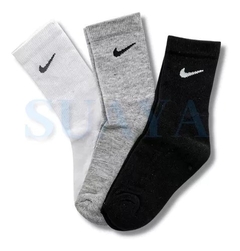 Imagen de OFERTA 3X1 - Remeras Nike Algodón + Medias de Regalo