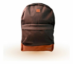 Mochila De Lona El Fortin Gaucho Con Porta Notebook Marrón