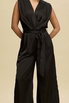 Jumpsuit negro SATEN en internet