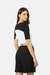 Blusa com Recortes em Tule e Barra Contrastante na internet