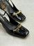 Scarpin Slingback Chain Charm Salto Bloco Pilar Couro Verniz - Preto - Carrano - comprar online