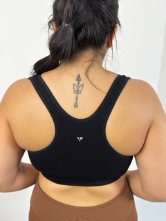 Top Fitness Canelado Zíper Com Bojo Preto Basic na internet