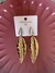 Brinco Grande Bicolor Pena - Dourado - comprar online