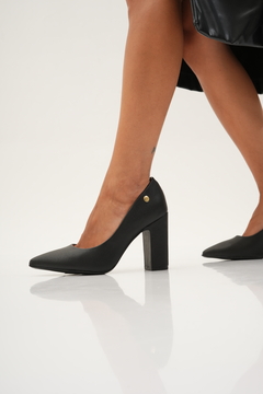 STILETTOS NINA