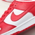 Dunk "University Red" na internet