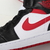 'Air Jordan 1 "GYM RED" na internet
