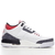 Air Jordan 3 "Fire Red" na internet