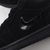 Air Jordan 1 "Triple Black" na internet