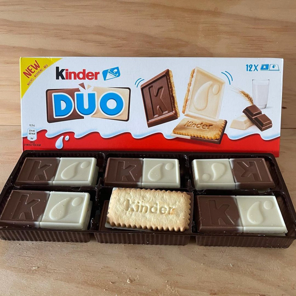 Chocolate Kinder Duo 150g | Ao Leite e Branco com Biscoito
