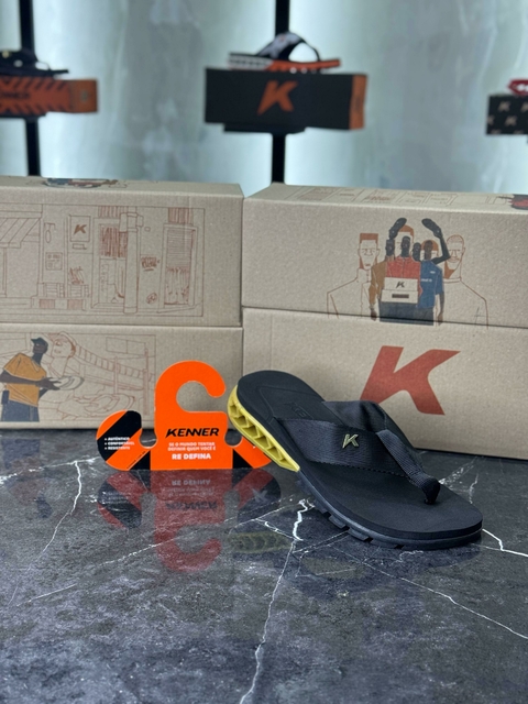 Kenner rakka preto/dourado