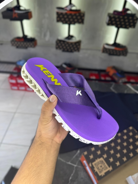 Kenner rakka brush branco lilás