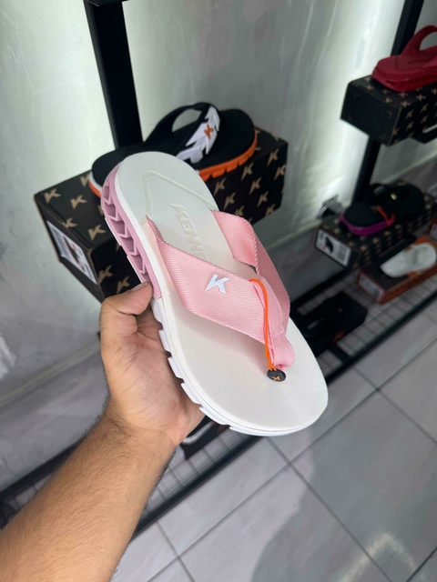 Kenner rakka branco rosa candy