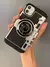 Capa Retrô Emily em Paris 3D – Estilo Câmera Vintage em Couro para iPhone X 11 12 13 14 15 16 - Asstech Smart Shop