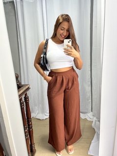Calça Gabi Marrom na internet