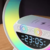G Speaker Luminária Relógio c/ Som Bluetooth e Carregador Indução - DECORI