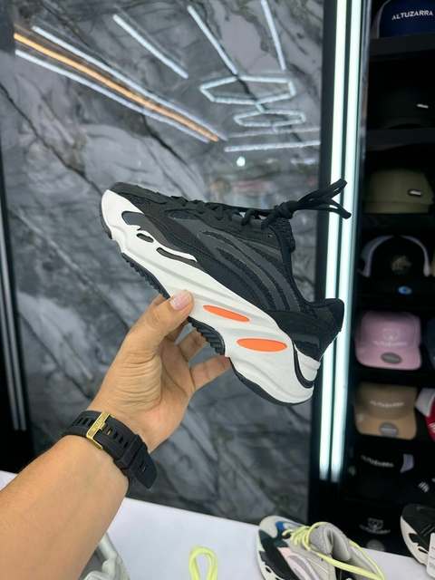 Adidas Yeezy 350 caballero