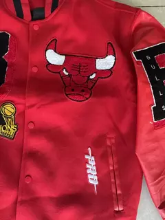 JACKET NBA CHICAGO BULLS ROJA
