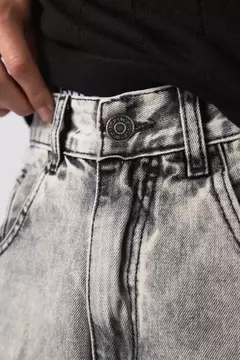 Bermuda Jean Hogan Smoked Grey - ZETA