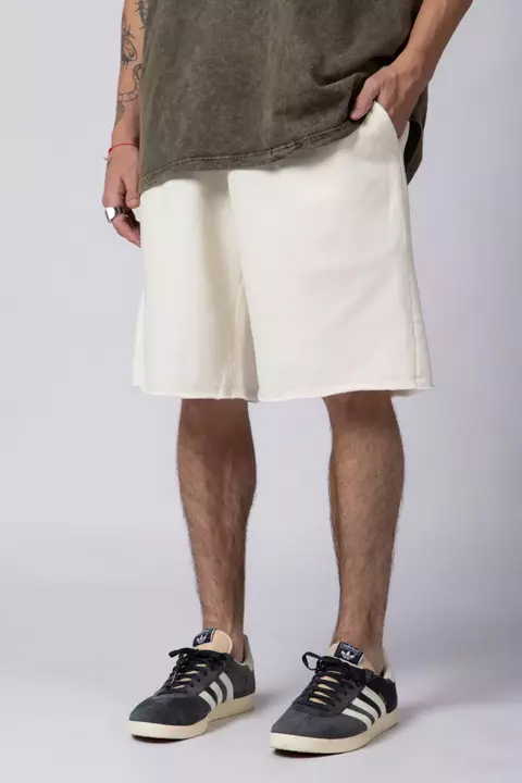 Bermuda Over Vitalis Crudo