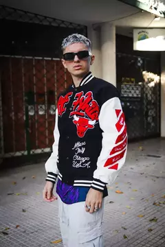Campera NBA Chicago Bulls Champions Black&White - comprar online